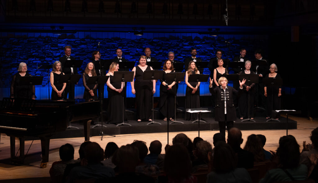 Elmer Iseler Singers, Lydia Adams conductor, 2023 Festival of the Sound (Photo: Mark Rash)